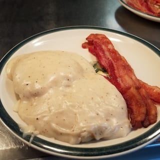 Biscuit N Gravy