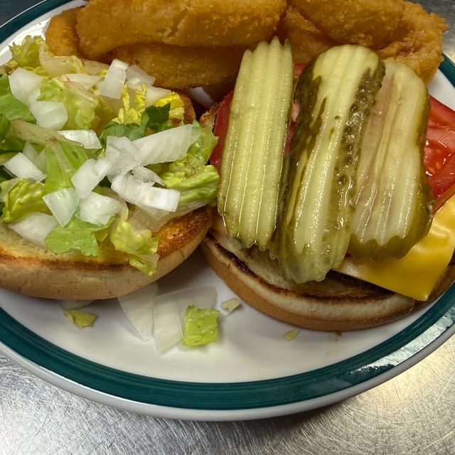 Classic Cheese Burger.